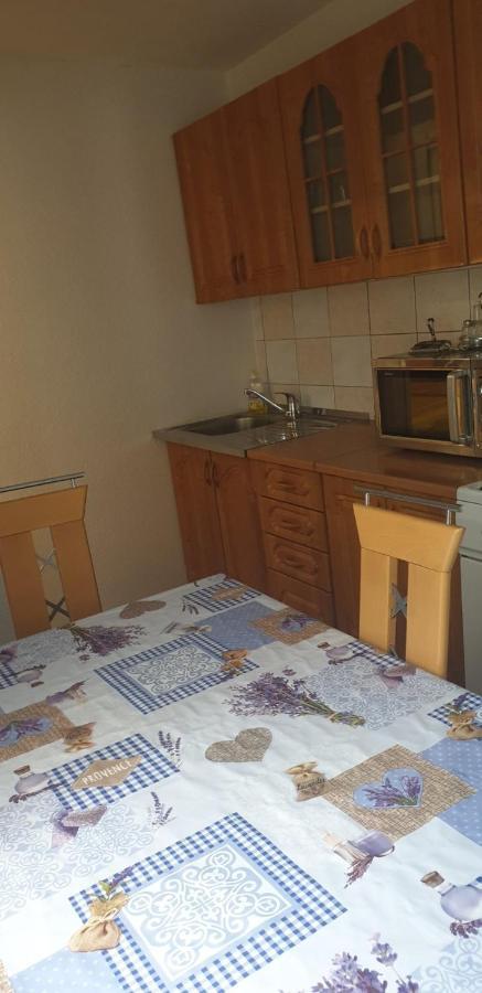 Apartments Kore Vir Kültér fotó